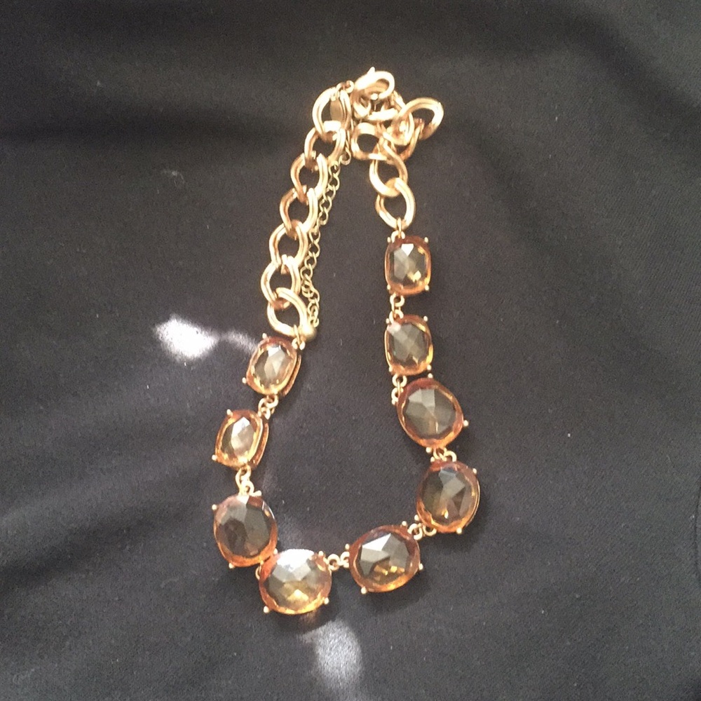CHICOS - Picture 3 of 4